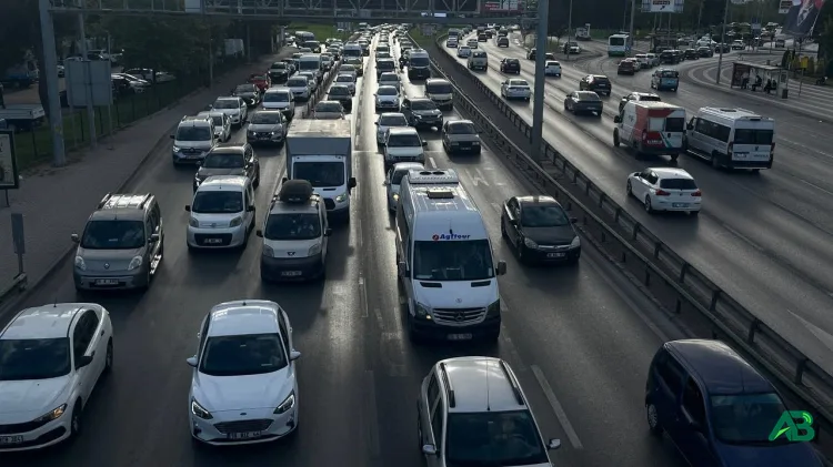 Bursa’da okullar açıldı, korkulan olmadı! Acemler’de şaşırtan görüntü