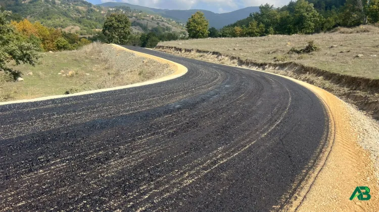 Bursa Büyükşehir, Osmangazi'de 10 kilometrelik yolu yeniledi