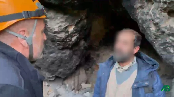 Uludağ’da mağarada bulunan adam ikna edilmeye çalışıyor!
